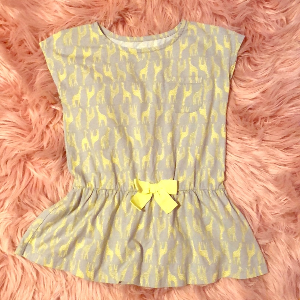 Girls Oshkosh shirt